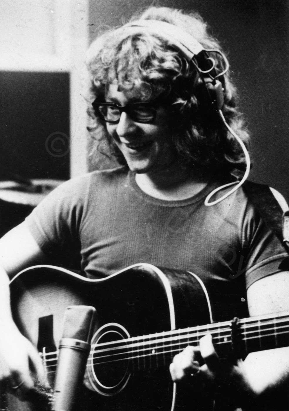Paul Brady in Sound Techniques Studio, Chelsea. Recording the very last of The Johnson's albums.