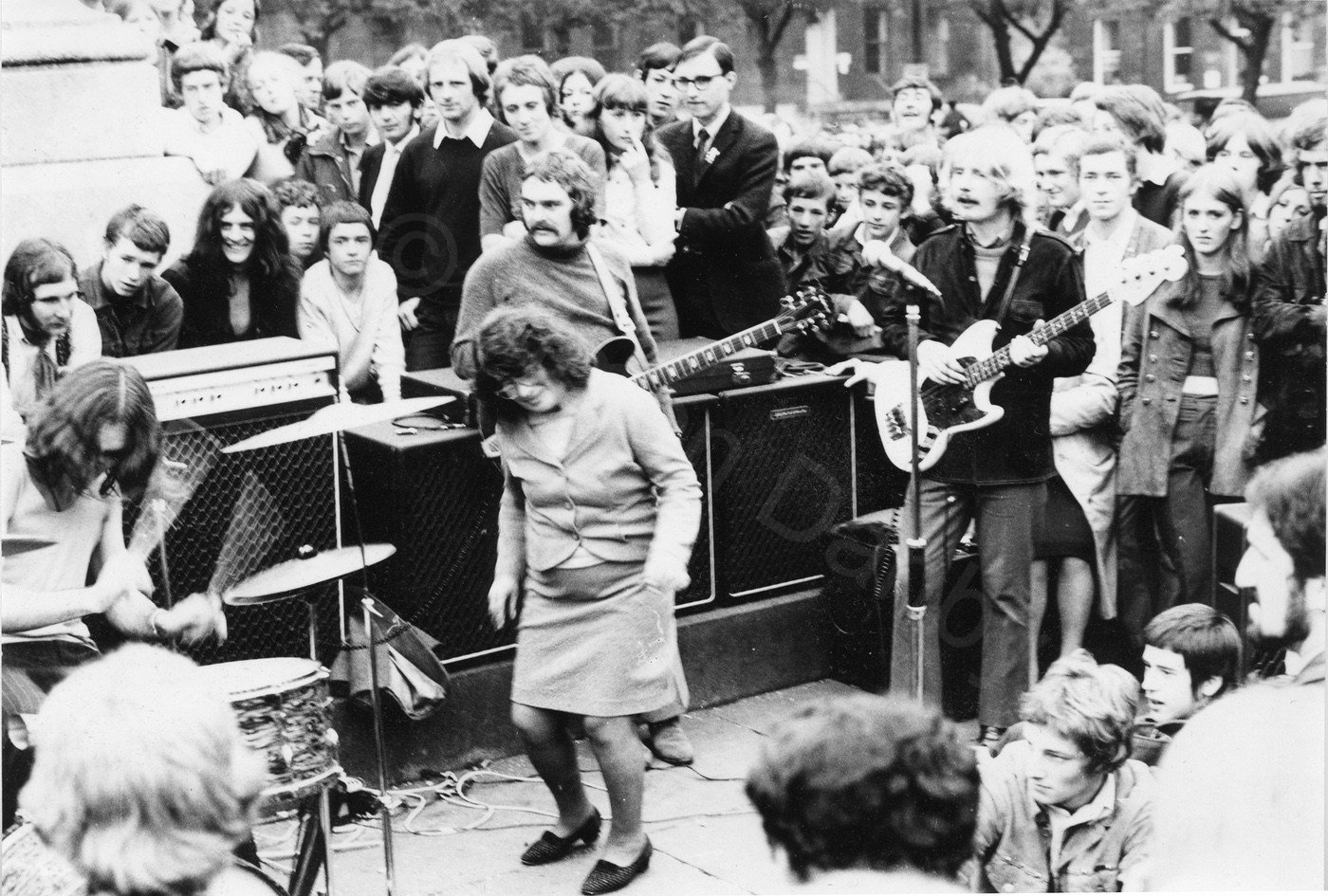 The Junco Partners live in Eldon Square, ca 1970
Bob Sergeant out of shot to L.  John Woods drums, Charlie Harcourt watching Bob, Davie Sproat also. At the brink of the image appears their manager, Joe Robertson. No other names known. Simon Danby 1970